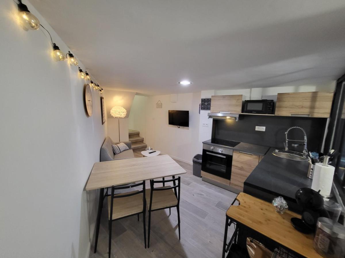 Superbe Appartement T2 Centre Historique La Souterraine Exterior photo
