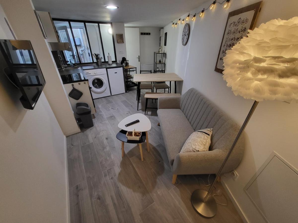 Superbe Appartement T2 Centre Historique La Souterraine Exterior photo