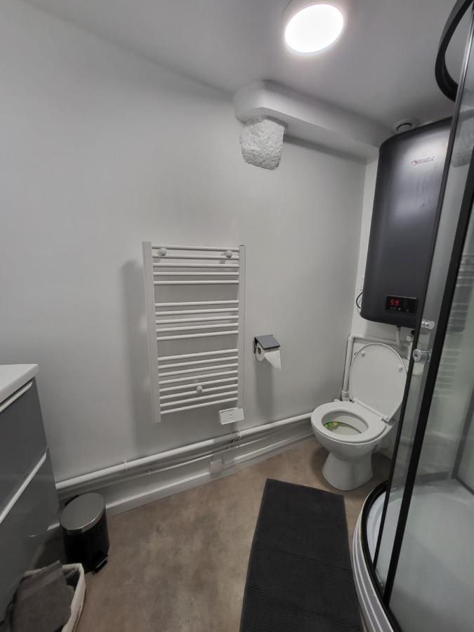 Superbe Appartement T2 Centre Historique La Souterraine Exterior photo